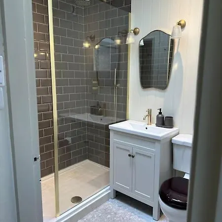 Drakes بيت للعطل