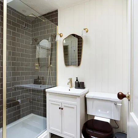 بيت للعطل Drakes